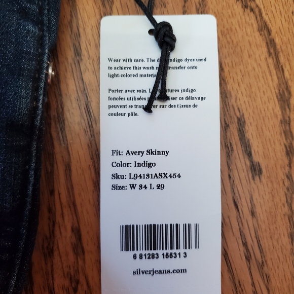 NWT Silver jeans. Avery skinny leg. High rise curvy. 34x29. - Picture 4 of 8